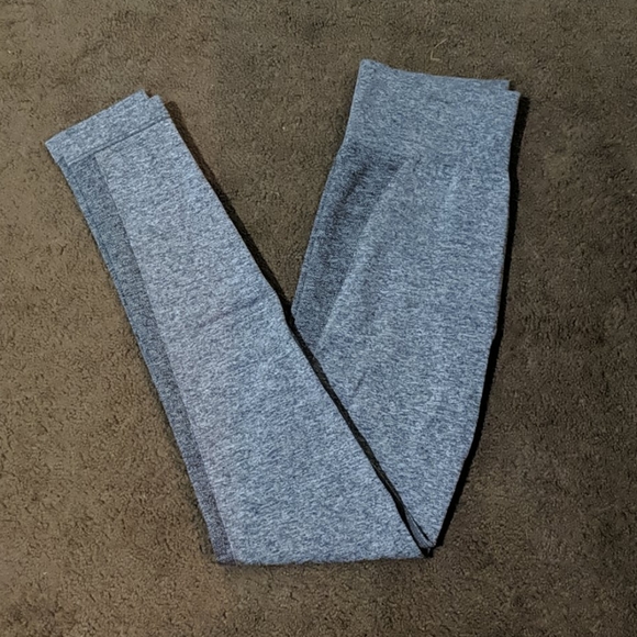 Gymshark Pants - • Gymshark Light/Dark Grey Yoga Pants •